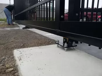 Cantilever Sliding Gate
